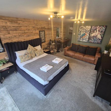 Boutique Shrewsbury Suites Εξωτερικό φωτογραφία